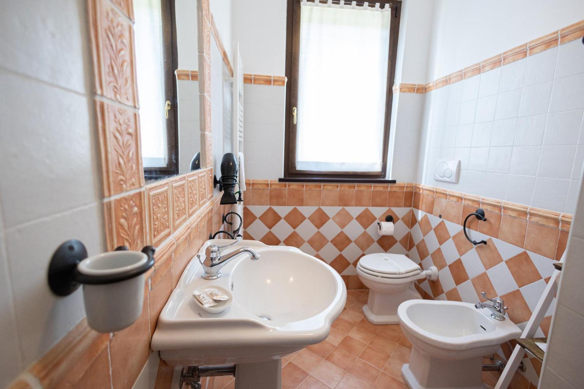 Di Colle In Colle - Country House With Private Pool 特拉西梅诺湖畔托罗 外观 照片